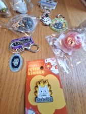 Listing image for Assorted Memorabilia Key Chains Craft Star Wars Sanrio